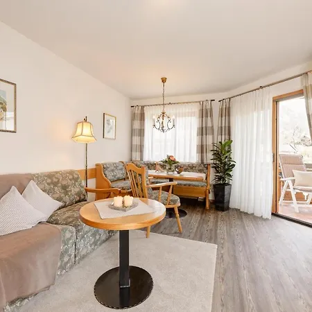 Rubihaus Apartment